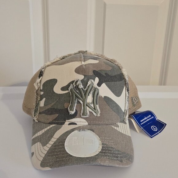 New York Yankees Camo Mesh Hat - Picture 1 of 4